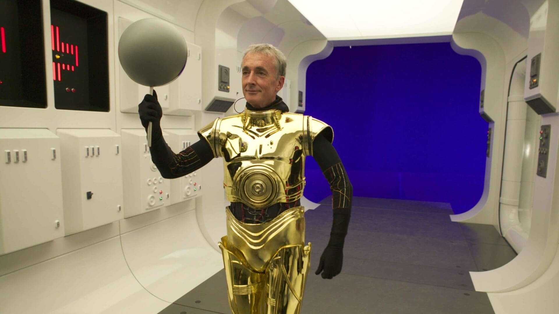 Anthony Daniels como C3PO