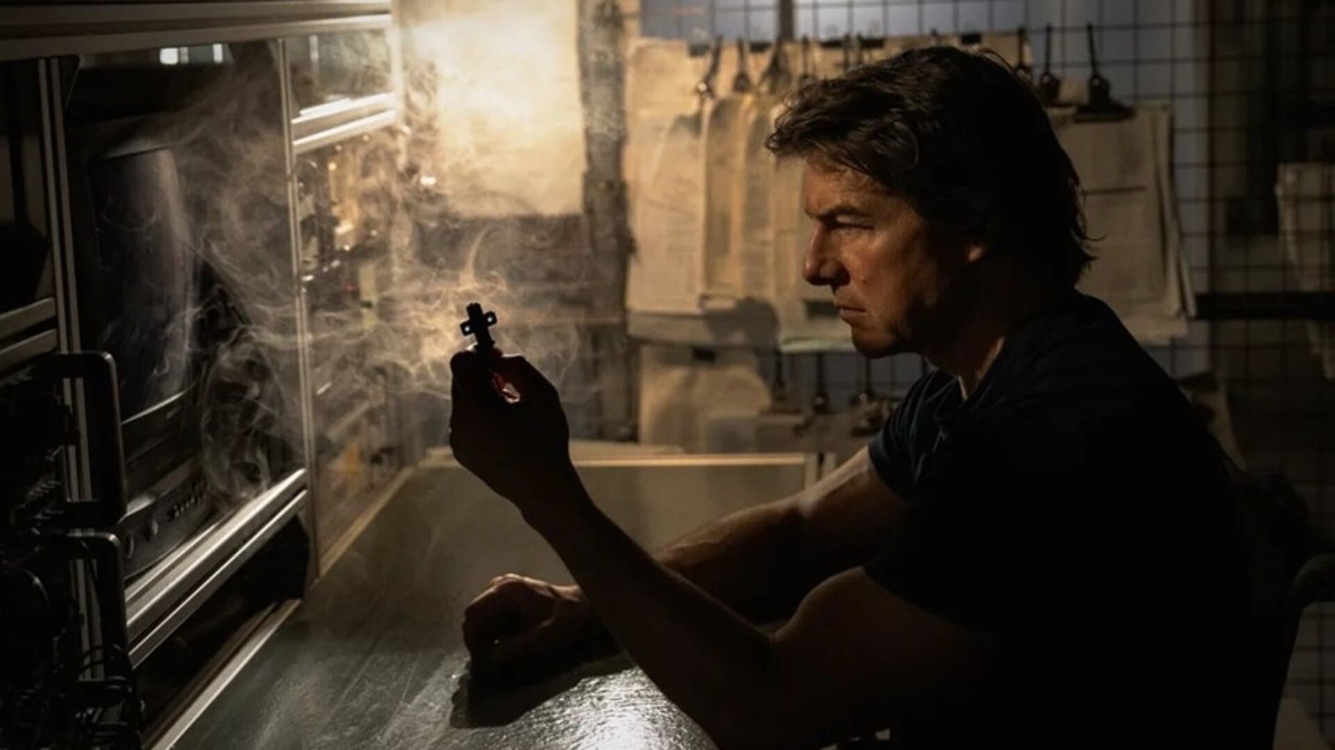 tom cruise con llave