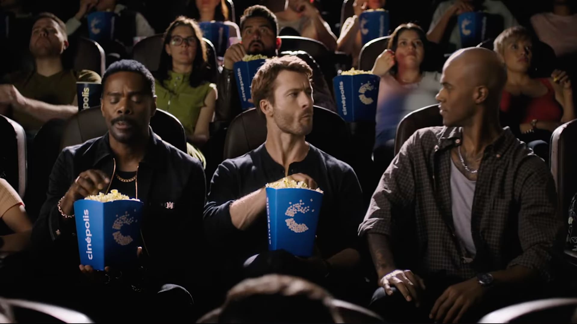 Glen Powell y Colman Domingo comiendo palomitas cinépolis