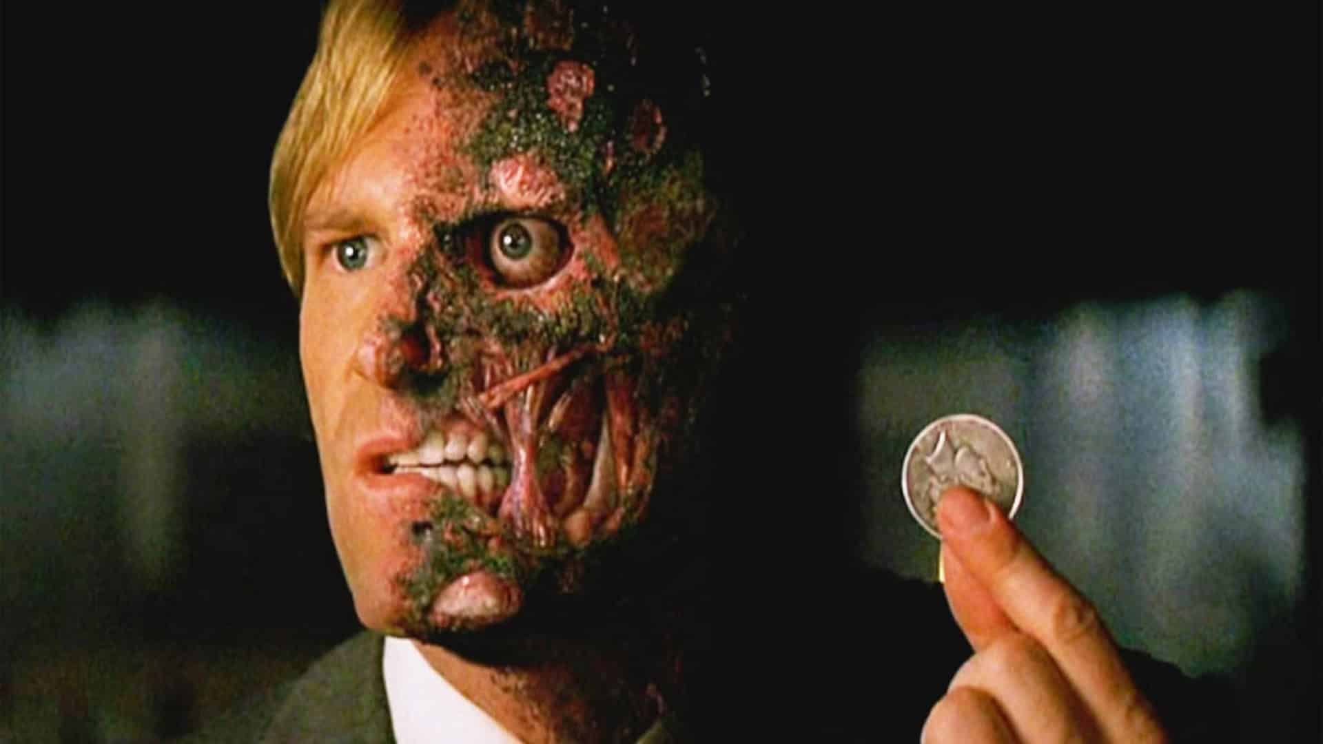 Aaron Eckhart Dos Caras