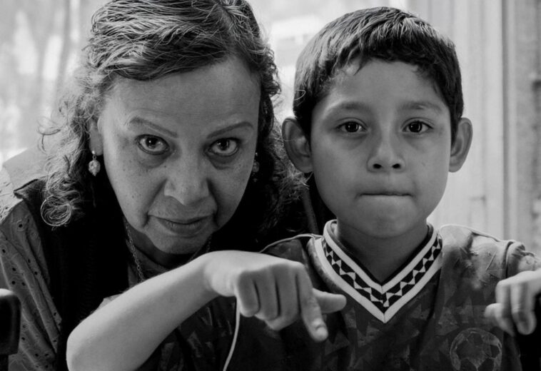 ENTREVISTA: “Lo humano se manifiesta en las cosas pequeñas” – Fernando Eimbcke, Teresita Sánchez y Hugo Ramírez hablan de Moscas