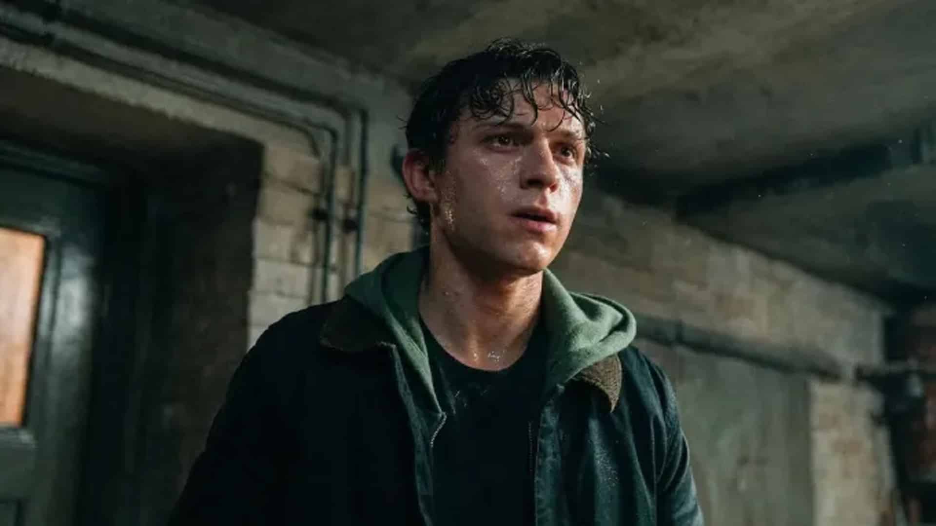 Peter Parker llorando