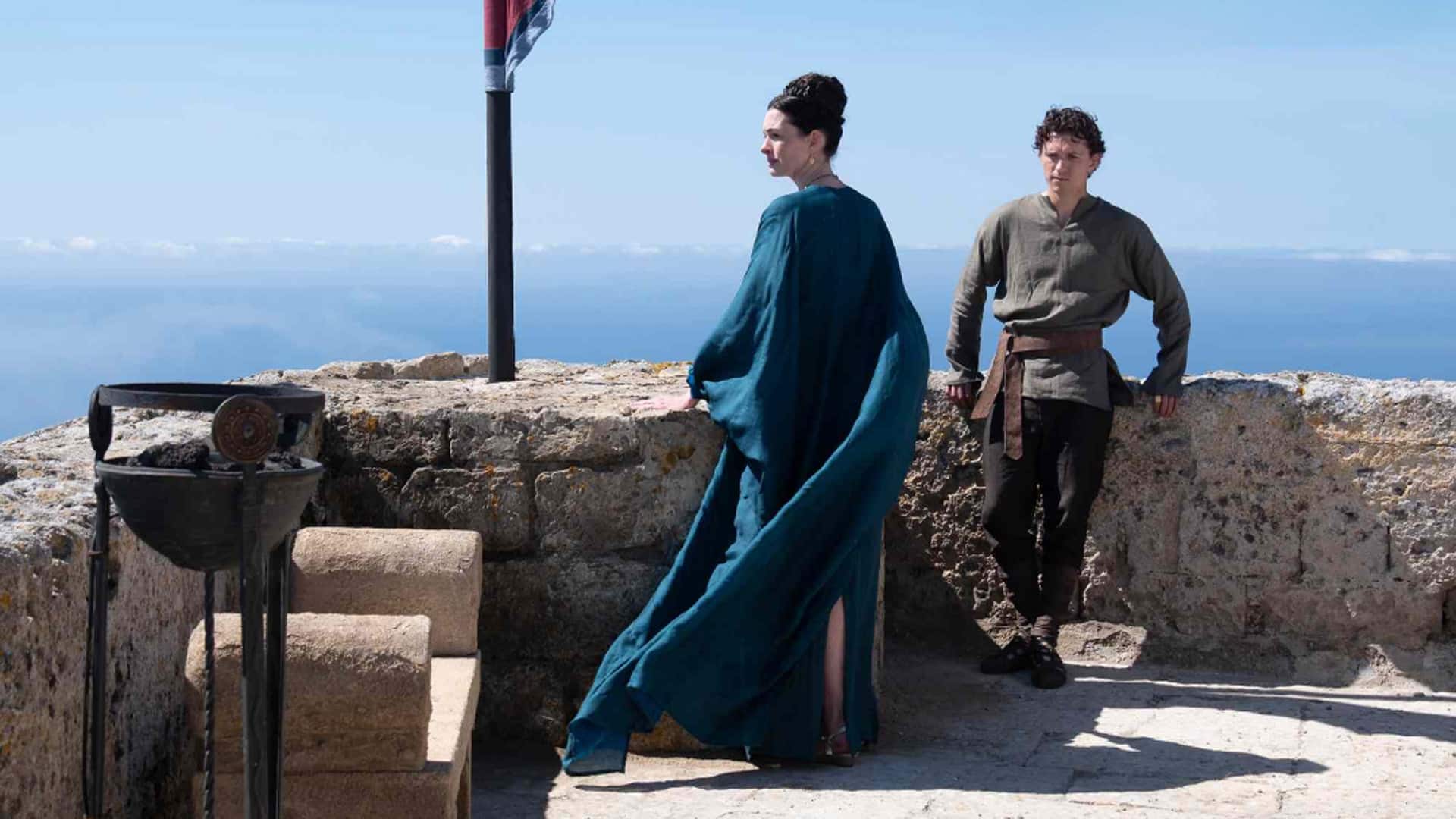 Anne Hathaway y Tom holland