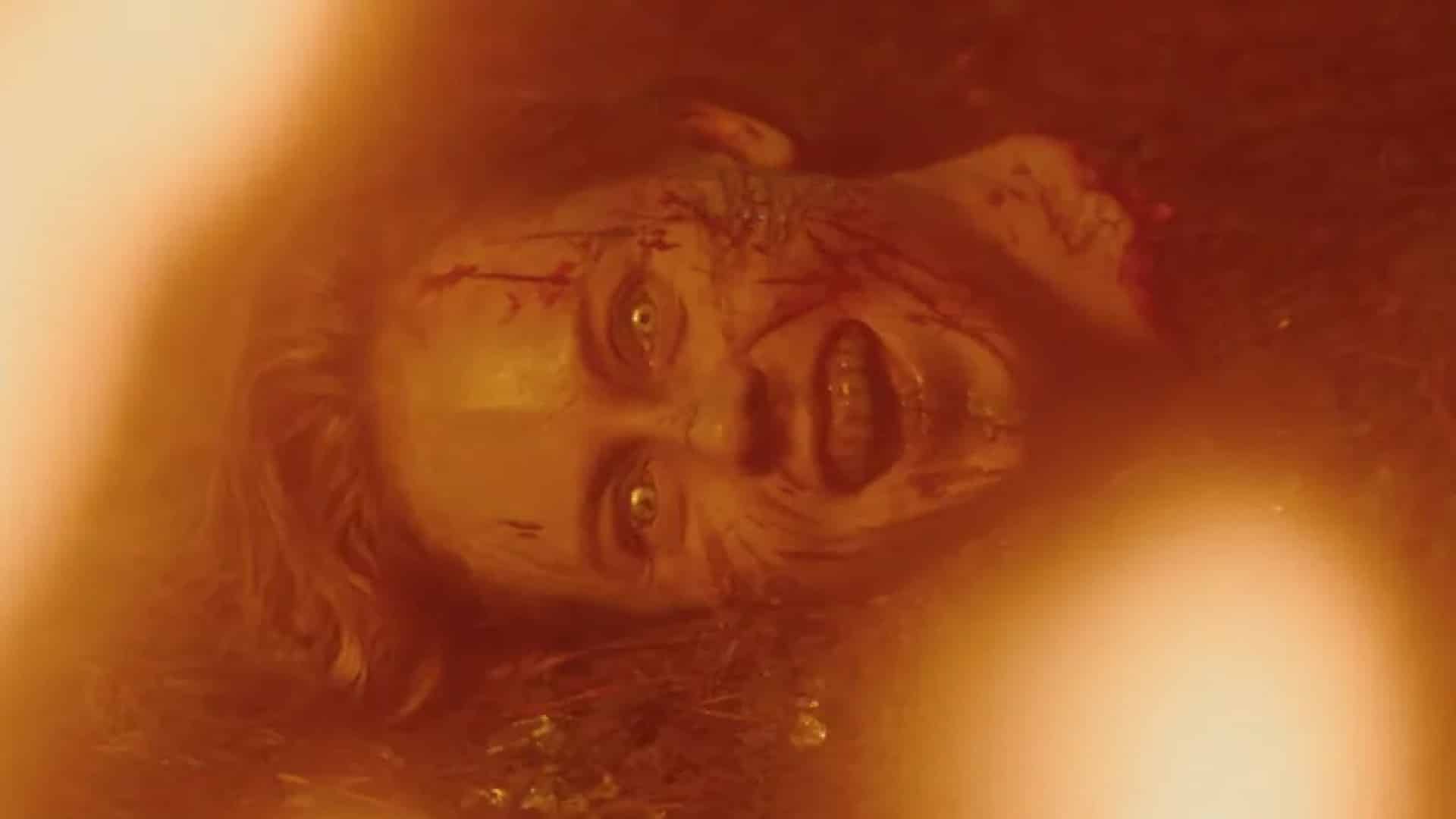 Evil dead burn, en llamas